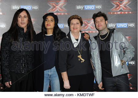 Manuel Agnelli Fedez Levante Mara Maionchi Milano 30 10 2017 Stock Photo Alamy