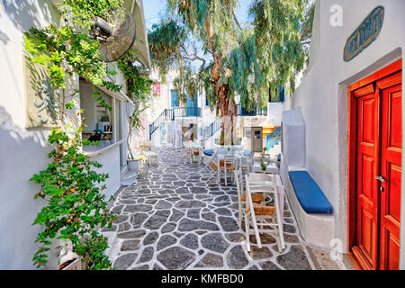 Alleys in the traditional village of Naousa in Paros island, Greece Stock Photo