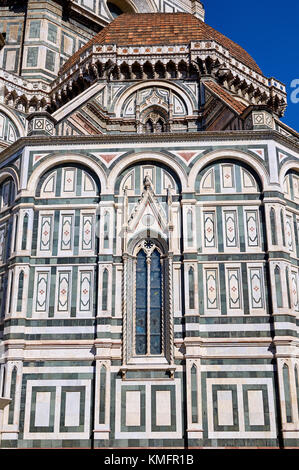 Domes of the Cathedral of Santa Maria del Fiore over the roofs of old ...