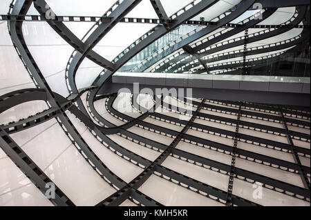 Rome, Italy. 09th Dec, 2017. Internal views of the building 'Nuvola' by Fuksas' architect during the 2017 Book Exhibition, Roma, Italy Credit: Realy Easy Star/Alamy Live News Stock Photo