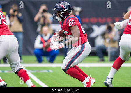 Houston, TX, USA. 10th Dec, 2017. Houston Texans running back Lamar Miller (26) carries the ball during the 2nd quarter of an NFL football game between the Houston Texans and the San Francisco 49ers at NRG Stadium in Houston, TX. The 49ers won the game 26-16.Trask Smith/CSM/Alamy Live News Stock Photo