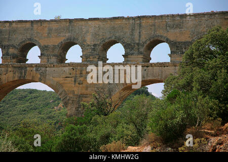 Pont du Gard, Gard, Occitanie, France: Roman aqueduct over Gardon river: close-up detail of upper tiers of arches Stock Photo