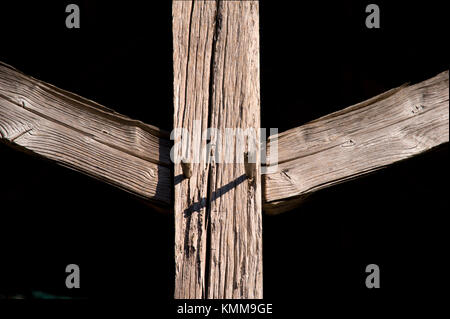 Pegged timbers in old barn, Cazals, France Stock Photo