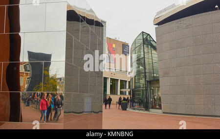 Mirror cube (Calvin's Mecca) by Aziz Bekkaoui (2009), and the Van Gogh Museum, Museumplein (Museum Square), Amsterdam, Holland Stock Photo