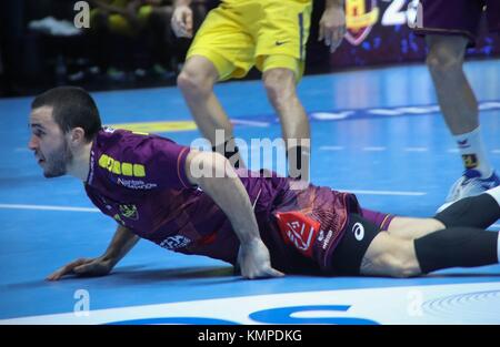 Nantes, France. 07th Dec, 2017. Benjamin Buric (HBC Nantes) in action during the French Championship Lidl StarLigue Handball match between HBC Nantes and Paris Saint-Germain on December 7, 2017 at Halle XXL in Nantes, France - Photo Laurent Lairys/DPPI Credit: Laurent Lairys/Agence Locevaphotos/Alamy Live News Stock Photo