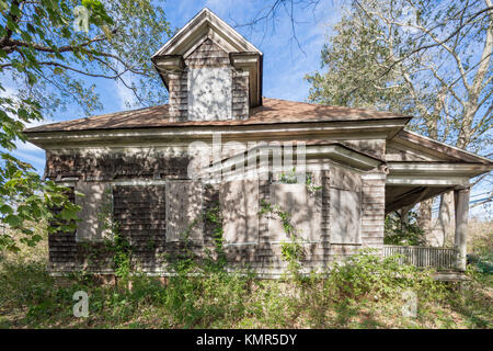 abandoned home in eastern long island, ny Stock Photo