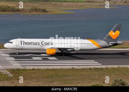 THOMAS COOK AIRLINES AIRBUS A321-200 G-TCDY. Stock Photo
