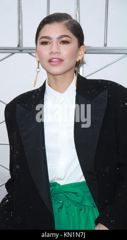 New York, NY, USA. 9th Dec, 2017. Zendaya pictured as the cast of The Greatest Showman attend the Empire State Building in New York City on December 9, 2017. Credit: Rw/Media Punch/Alamy Live News Stock Photo