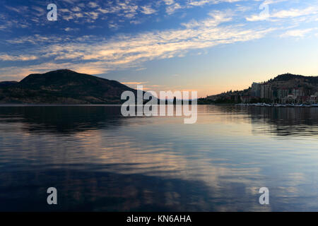 Sunrise over Okanagan Lake, City Park, Kelowna City, Okanagan valley, British Columbia, Canada Stock Photo