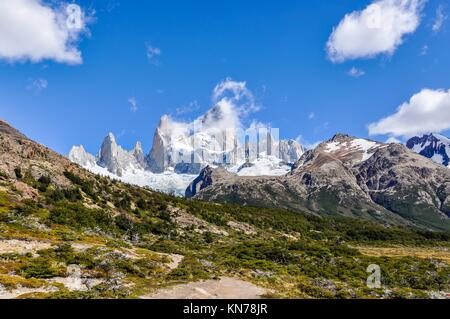 View of the peaks, Fitz Roy Walk, El Chalten, Patagonia, Argentina.