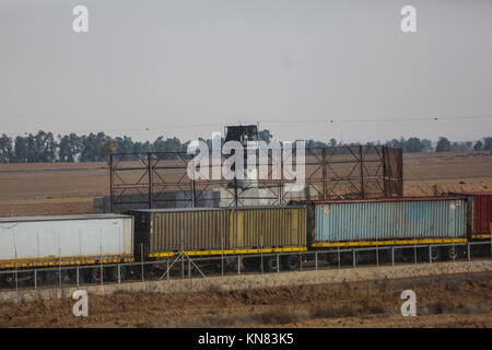 Gaza, Palestine. 10th Dec, 2017. Israeli heavy machinery are seen stationed on the Israeli side of the border with the city of Khan Yunis in Gaza Strip, the Palestinian Territories, 10 December 2017. The Israeli army announced that it has destroyed a 'substantial' tunnel, belonging to the Islamist Hamas movement, which extended from Khan Yunis into the Israeli territories. Photo: Wissam Nassar/dpa Credit: dpa picture alliance/Alamy Live News Stock Photo
