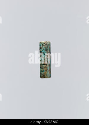 Cylinder seal with cartouche of Nebkaure (Amenemhat II) and the name of the royal daughter MET DP220130 555113 Stock Photo