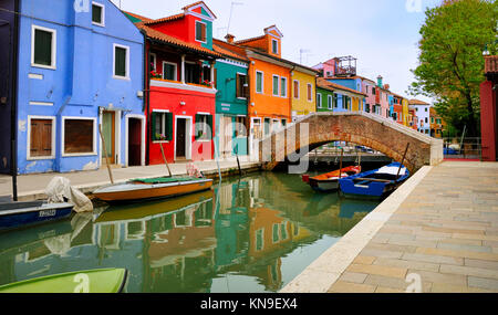 Brightly painted houses on Burano, Venice Stock Photo