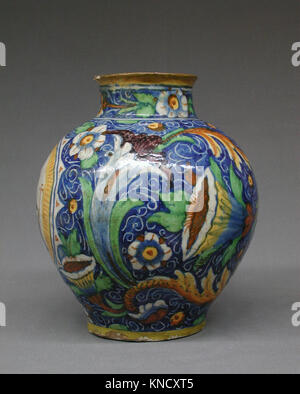 Globular jar MET LC-02 5 14-002 188534 Maker: Style of Domenico Veneziano, Italian, active by 1438?died 1461 Florence, Globular jar, late 16th century, Maiolica (tin-glazed earthenware), Overall (confirmed): 10 3/8 x 8 15/16 x 8 15/16 in. (26.4 x 22.7 x 22.7 cm). The Metropolitan Museum of Art, New York. Gift of W. B. Osgood Field, 1902 (02.5.14) Stock Photo