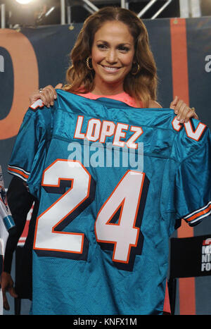 Jennifer Lopez at the NFL, ESPN/ESPN Deportes and The Miami Dolphins Press Conference naming Marc Anthony as a minority owner of the Dolphins at the Time Warner Center in New York City. July 21, 2009 Credit: Dennis Van Tine/MediaPunch Stock Photo