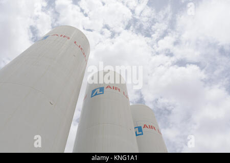 Liquide storage hi-res stock photography and images - Alamy