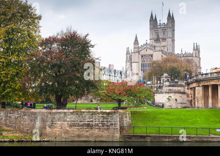 Bath, United Kingdom - November 3, 2017: River Avon landscape with The Abbey Church of Saint Peter and Saint Paul, Bath, commonly known as Bath Abbey. Stock Photo