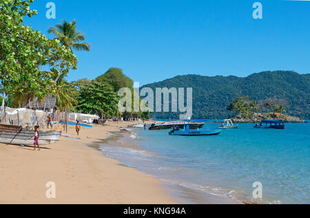 Ambatoloaka beach, Ampangorinana, Nosy Komba, north-western Madagascar, Africa Stock Photo