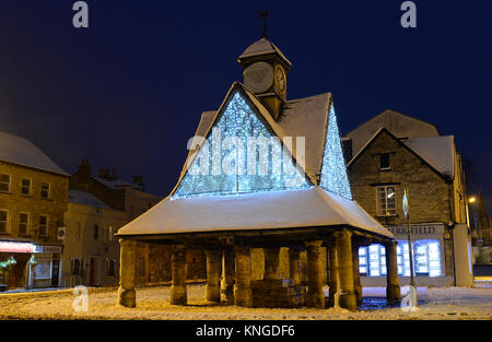 Butter Cross, Witney, Oxfordshire, UK in winter Stock Photo