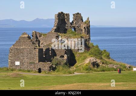 DUNURE CASTLE RUINS, AYRSHIRE, SCOTLAND Stock Photo