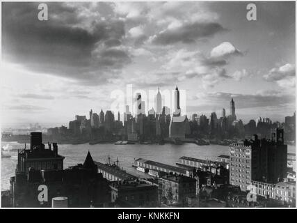 Title-page photograph: Samuel H. Gottscho's From River House, Cloud Study,  Noon, 1931, courtesy of the Museum of the City of New York An historical  novel about The Baker Street Irregulars in