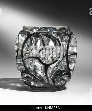 'Tourbillons' (Whirlwinds) Vase, Designer: René-Jules Lalique (French, Aÿ 1860–1945 Paris), 1926, Medium: Glass Stock Photo