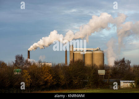 A view of one of the British Sugar Factories at Newark-on-Trent, Nottinghamshire, UK. Image taken from the A46 road Stock Photo