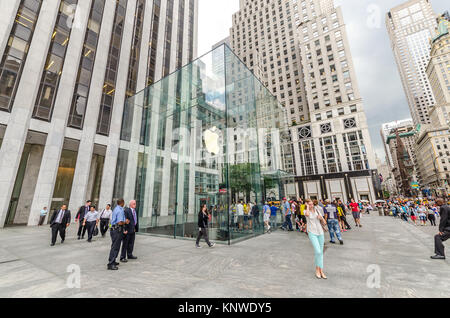 NEW YORK - JUL 17: Apple Store in Grand Army Plaza, NYC on July 17, 2014. Grand Army Plaza lies at the intersection of Central Park South and 5th Aven Stock Photo