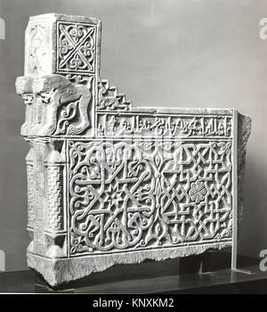 Limestone balustrade end from Iran, carved with decorative motifs, dating to the early 14th century. Stock Photo