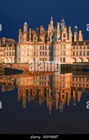 Chambord, Chambord Castle, Chateau de Chambord, Sunset, Loir et Cher, Loire Valley, Loire River, Val de Loire, UNESCO World Heritage Site, France.