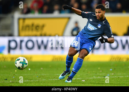 Sinsheim, Germany. 13th Dec, 2017. Hoffenheim's Serge Gnabry in action during the German Bundesliga soccer match between 1899 Hoffenheim and VfB Stuttgart in the Rhein-Neckar-Arena in Sinsheim, Germany, 13 December 2017. Hoffenheim won 1-0. Credit: Uwe Anspach/dpa/Alamy Live News Stock Photo