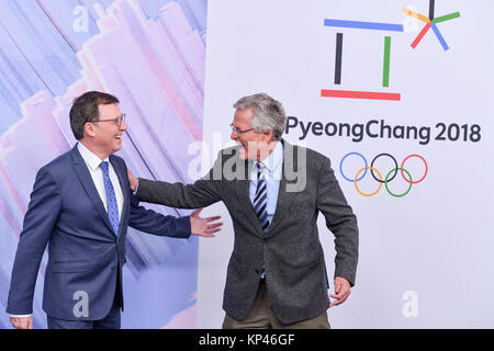 Berlin, Germany. 12th Dec, 2017. ARD programm director Volker Herres and editor in chief of ZDF, Peter Frey (R) during a press conference of the public television channels ARD and ZDF regarding the media coverage of the 23rd Winter Olympics in Pyeongchang (9.-25.2.2018), in Berlin, Germany, 12 December 2017. Credit: Jens Kalaene/dpa-Zentralbild/ZB/dpa/Alamy Live News Stock Photo