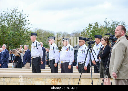 Members of the Fort Sam Houston Memorial Services Detachment attend Retired Gen. Richard E. Cavazos, the U.S. Army's first Hispanic four-star general,  internment ceremony Nov. 14, 2017, at JBSA-Fort Sam Houston National Cemetery, San Antonio, Texas. In 1976 Mexican-American Cavazos made military history by becoming the first Hispanic to attain the rank of brigadier general in the United States Army. Less than 20 years later, the native Texan would again make history by being appointed the Army's first Hispanic four-star general. He had been retired since 1984 and died Oct. 29 after a long ill Stock Photo