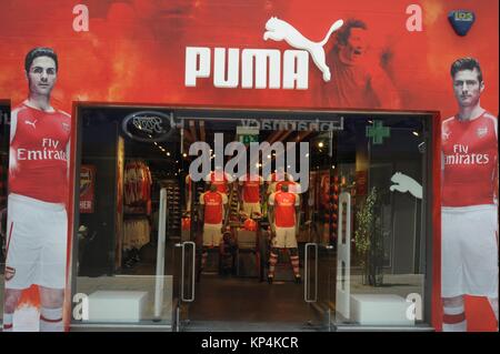 Arsenal football club shop, Carnaby Street, London Stock Photo - Alamy