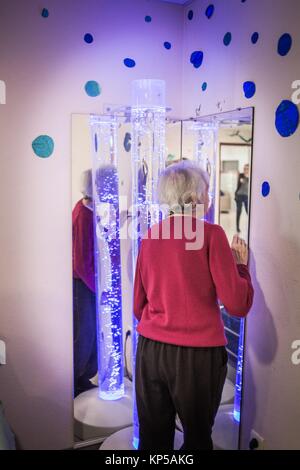 EHPAD specialized in the care of the elderly suffering from Alzheimer's disease, Snoezelen space, controlled multisensory stimulation room, Center for Stock Photo