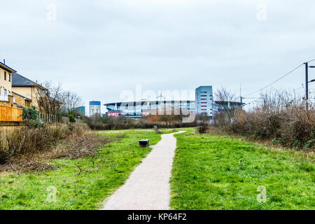 Conservation area behind Quill Street, Finsbury Park, London, UK, next the the North East main railway line from King's Cross Stock Photo