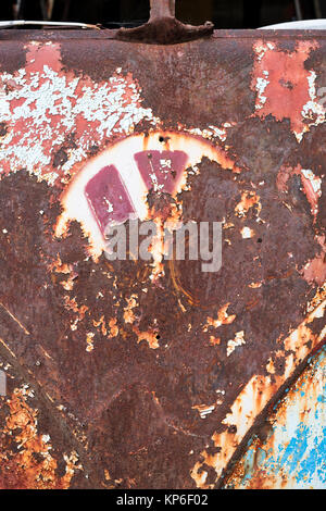 Ancient rusty Volkswagen split screen camper van Stock Photo - Alamy