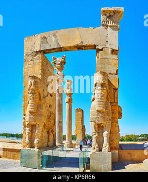 PERSEPOLIS, IRAN - OCTOBER 13, 2017: All Nations Gate (Xerxes Gate) with its preserved statues, decors and columns is one of the most popular landmark Stock Photo