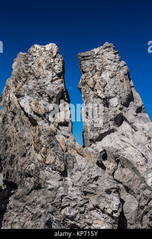 Obsidian and pumice along the Big Obsidian Flow Trail in Newberry National Volcanic Monument, central Oregon, USA Stock Photo