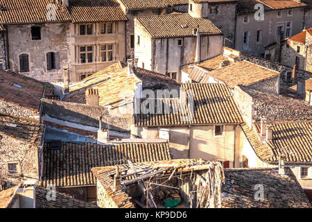 Ã¼ber die DÃ¤cher von Viviers ardeche Frankreich Stock Photo