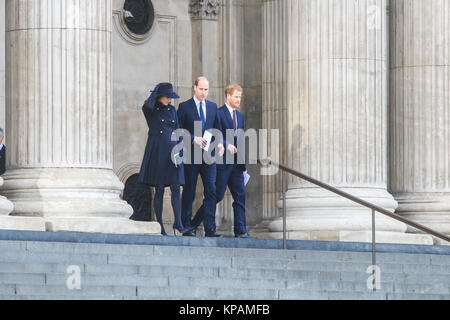 London, UK. 14th Dec, 2014. The Duke and Duchess of Cambridge and Prince Harry leave Saint Paul's cathedral at the end of the national memorial service honouring the victims of the Grenfell tower fire disaster in West London on 14th June 2017. Credit: amer ghazzal/Alamy Live News Stock Photo