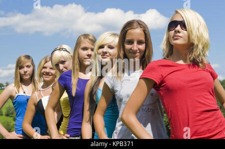 Model release, Jugendliche Maedchen - teenage girls Stock Photo