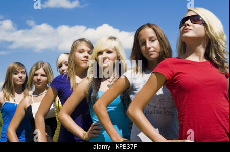 Model release, Jugendliche Maedchen - teenage girls Stock Photo