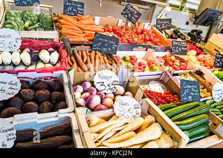 Metz (France): Covered market; Markthalle in Metz Stock Photo