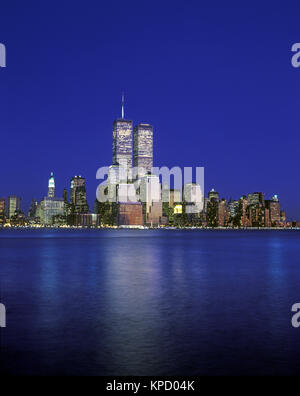 2000 HISTORICAL BROOKLYN PORT PIERS TWIN TOWERS (©MINORU YAMASAKI