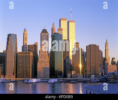 2000 HISTORICAL BROOKLYN PORT PIERS TWIN TOWERS (©MINORU YAMASAKI