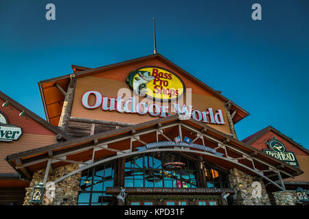 se admiten perros en bass pro harrisburg pa