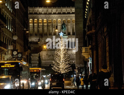 Rome, Italy. 14th Dec, 2017. The center of Rome is getting ready for Christmas. The traditional Christmas tree set up in Venice Square and the illuminations on the central Corso street. Credit: Patrizia Cortellessa/Pacific Press/Alamy Live News Stock Photo