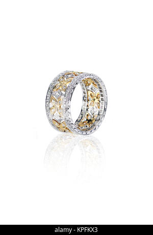 diamond gold wedding engagement band ring Stock Photo