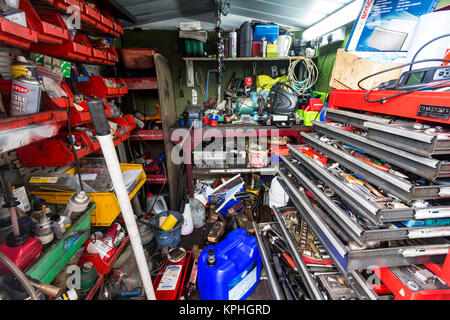 untidy workshop Stock Photo: 7208581 - Alamy